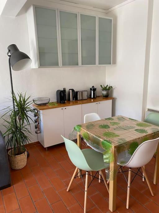 Simone, Appartement Maison, Quartier Calme, Grande Terrasse, Spa, Barbecue, 2 Chambres Fréjus Eksteriør billede