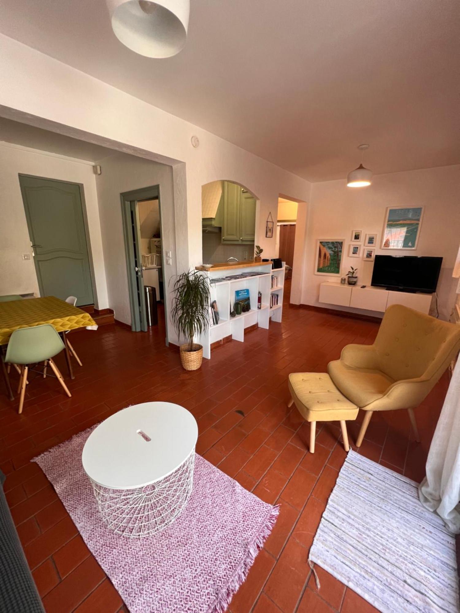 Simone, Appartement Maison, Quartier Calme, Grande Terrasse, Spa, Barbecue, 2 Chambres Fréjus Eksteriør billede